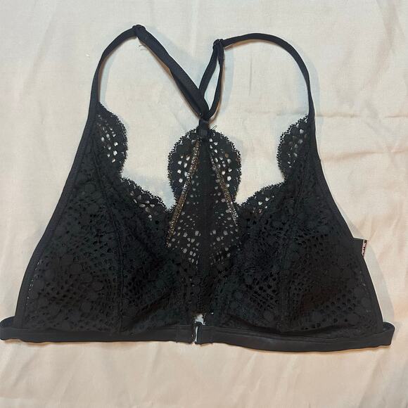 Victoria's Secret Black, Plunge line, Lace, Razorback Bralette- M - Picture 1 of 7